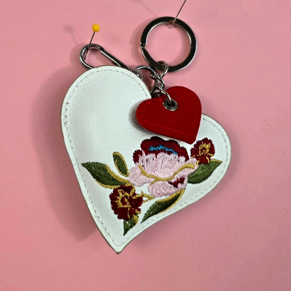 NWOT SHARIF Leather Embroidered heart ❤️ Purse Charm &/or Key Chain 3 x 3.5 IN